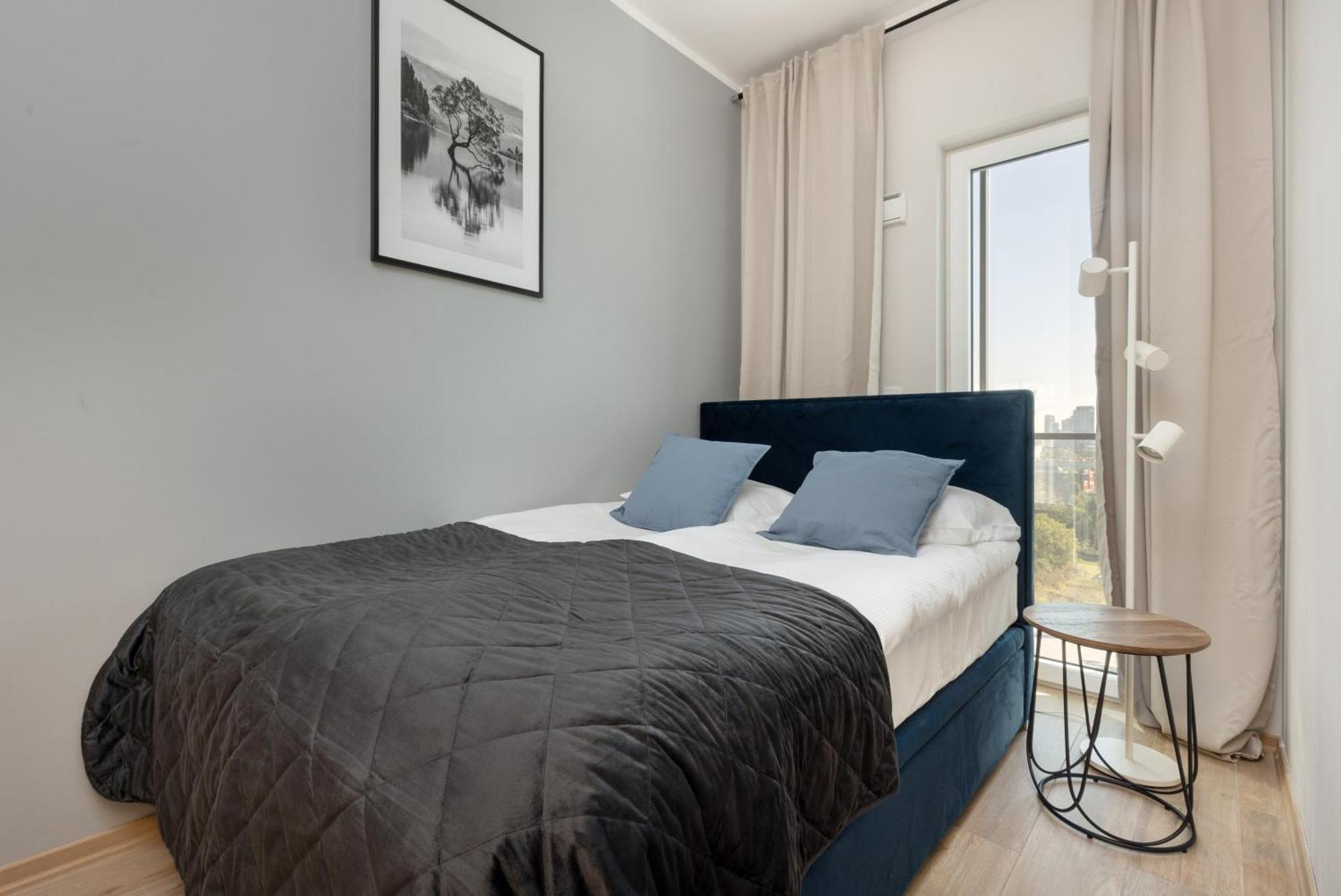Business Center Apartments Warsaw Wola By Noclegi Renters Exterior photo